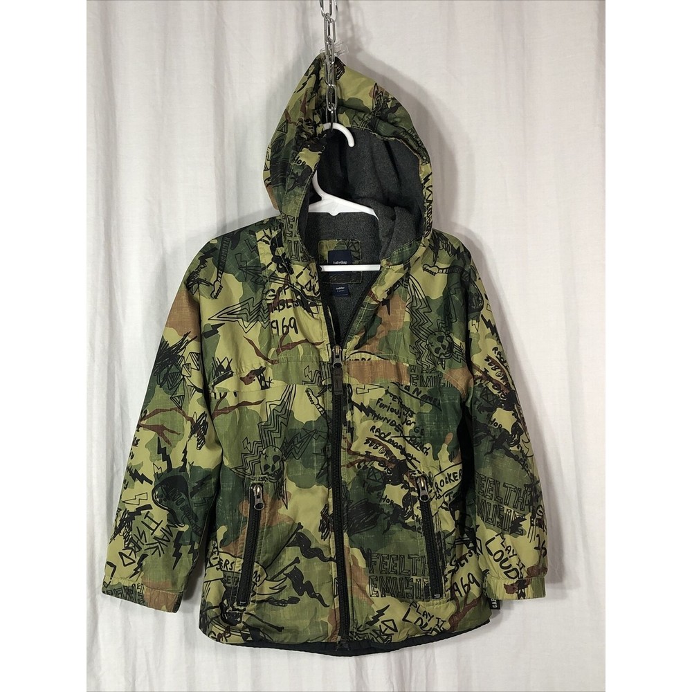 Baby Gap Boys Size 5 Camo Fleece lined Jacket